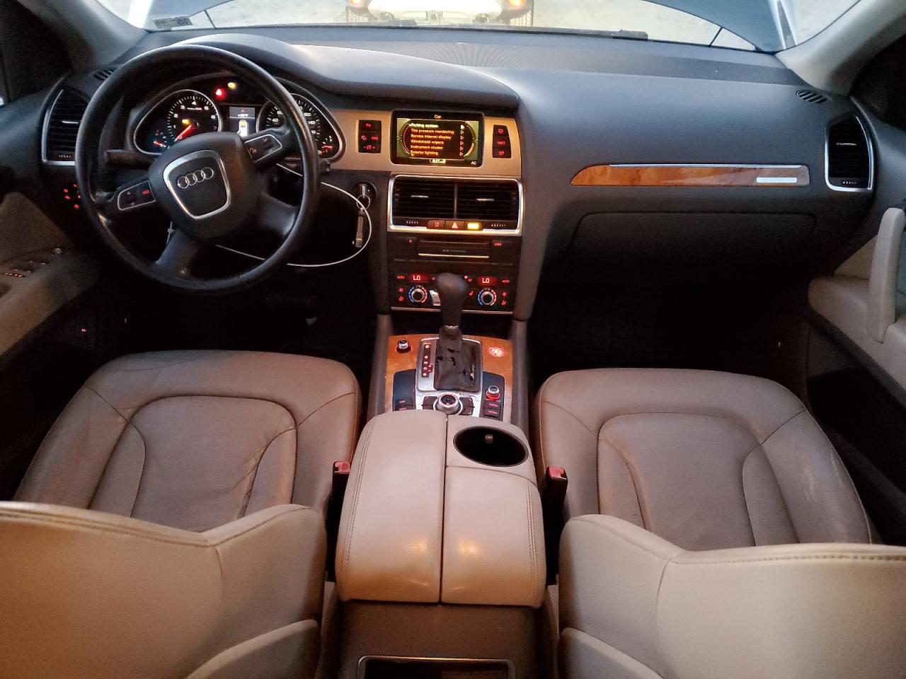 2010 Audi Q7 Premium Plus VIN: WA1LYAFE3AD000450 Lot: 92475015