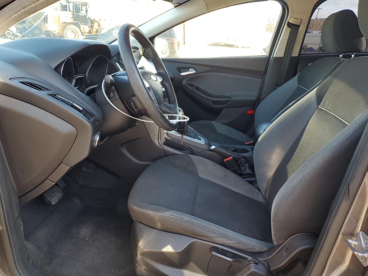 2014 Ford Focus Se VIN: 1FADP3F29EL127607 Lot: 91201365