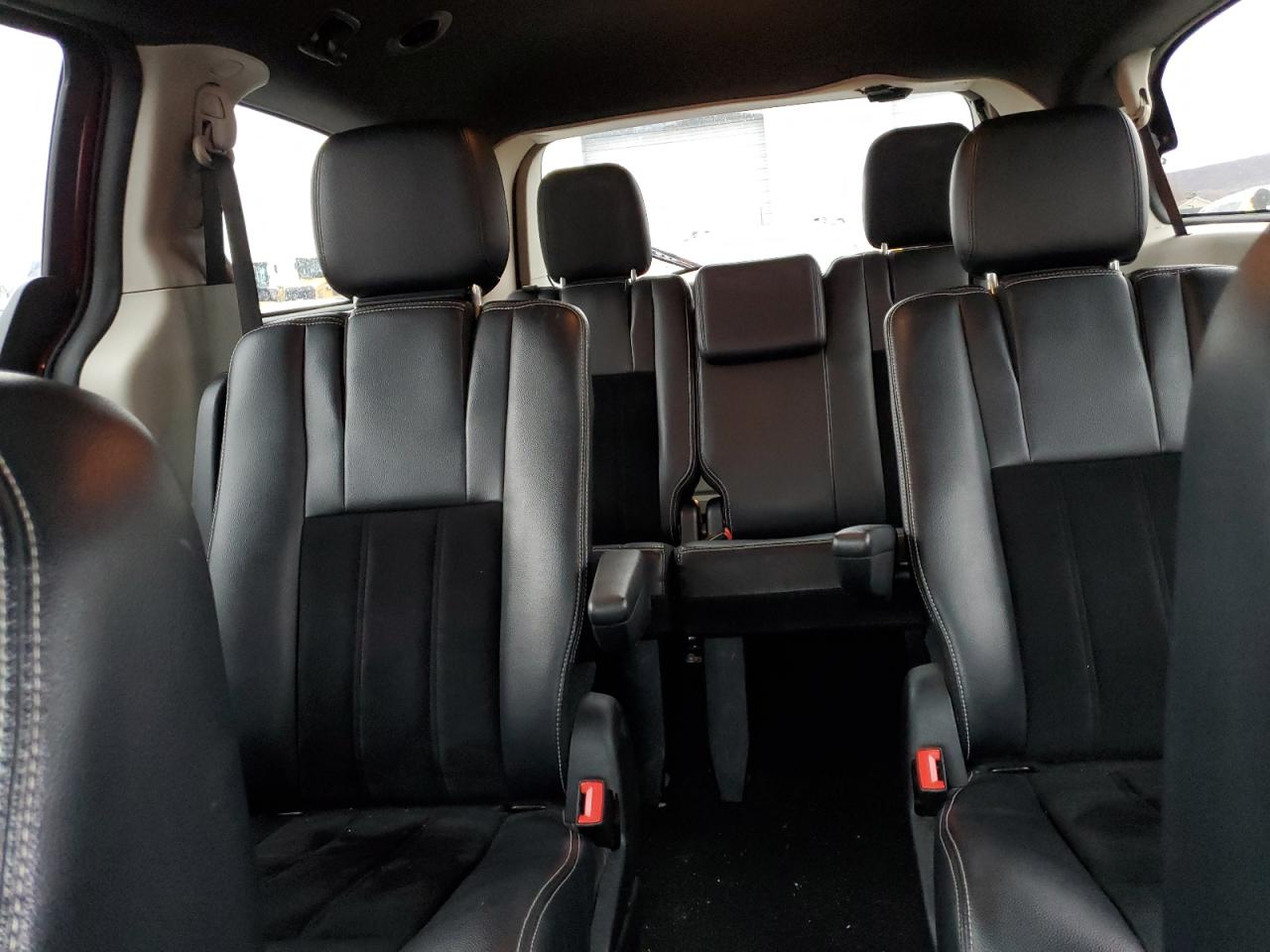 2017 Dodge Grand Caravan Sxt VIN: 2C4RDGCG3HR842233 Lot: 92899075