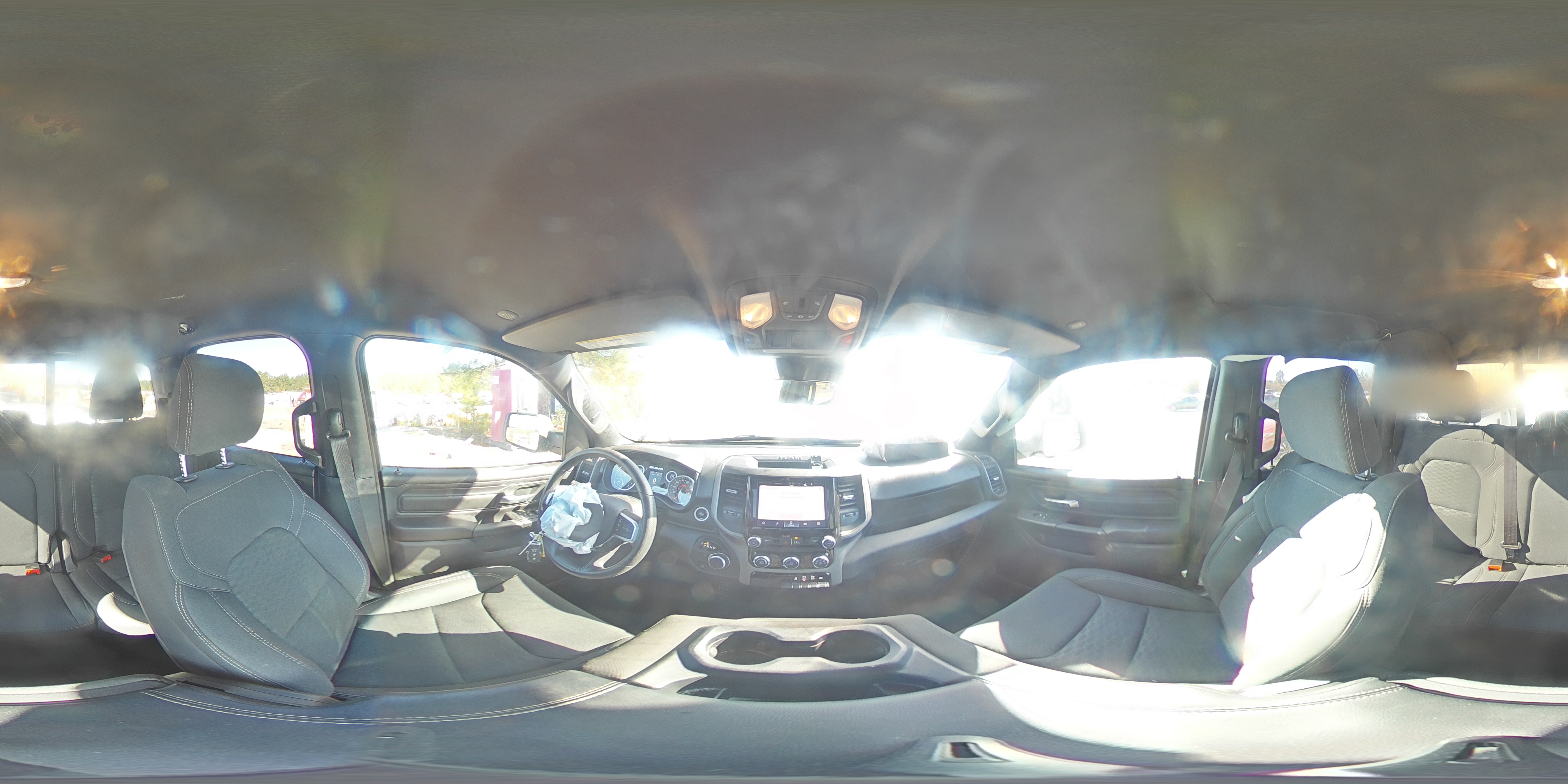 2025 Ram 1500 Tradesman VIN: 1C6SRECG8SN637381 Lot: 92403405