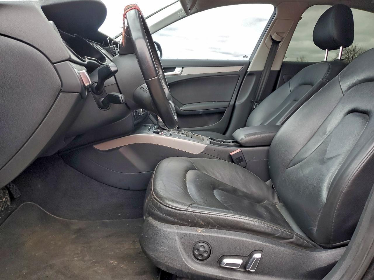 2014 Audi A4 Premium VIN: WAUBFCFL0EN042248 Lot: 94913825