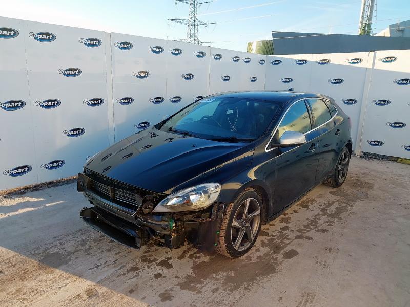 2015 VOLVO V40 D2 R DESIGN 5DR for sale at Copart BRISTOL