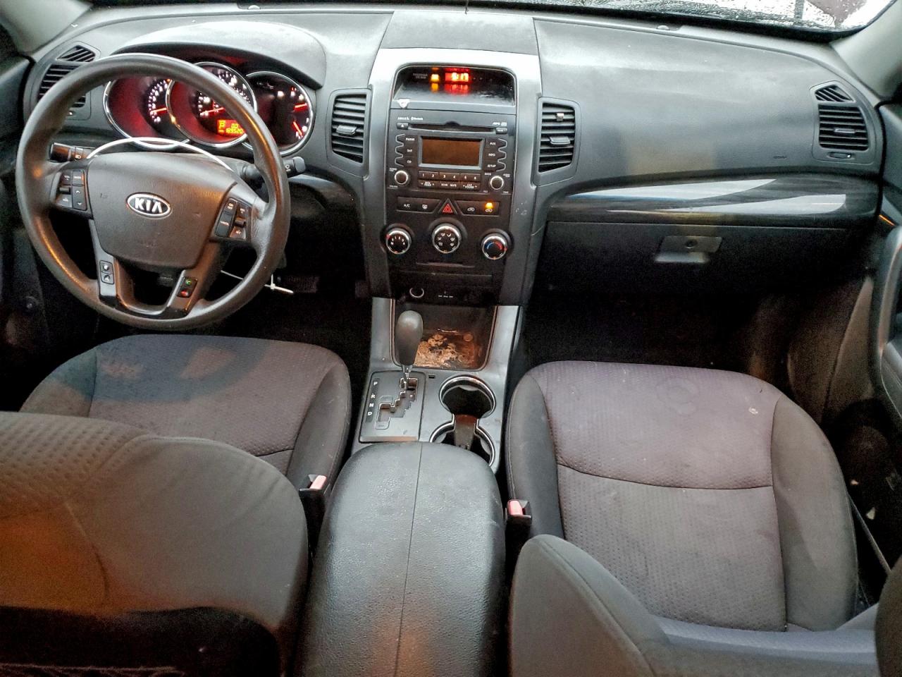 2012 Kia Sorento Base VIN: 5XYKTDA64CG302285 Lot: 94415675