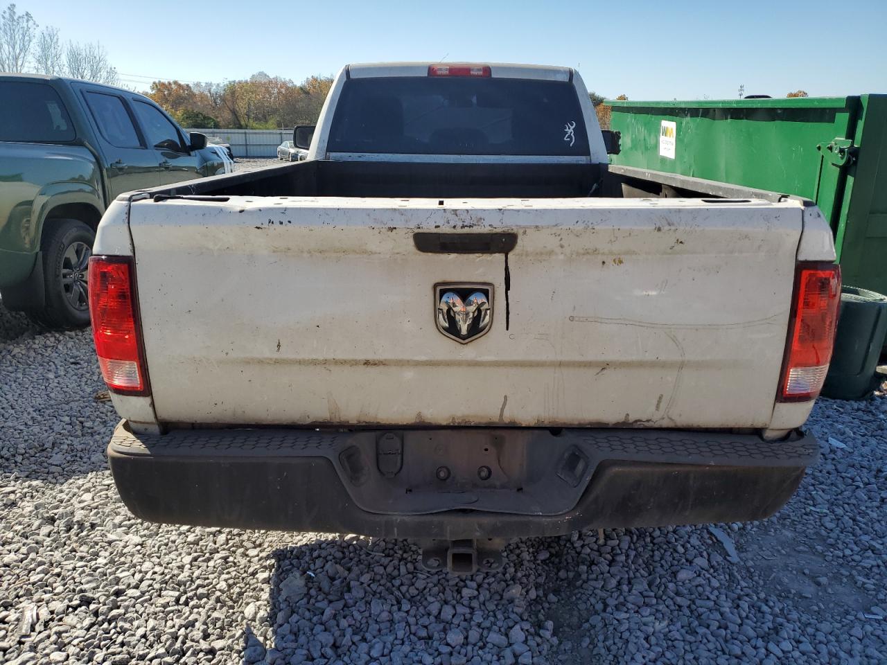 2015 Ram 1500 St VIN: 3C6JR6DG2FG636998 Lot: 82537645