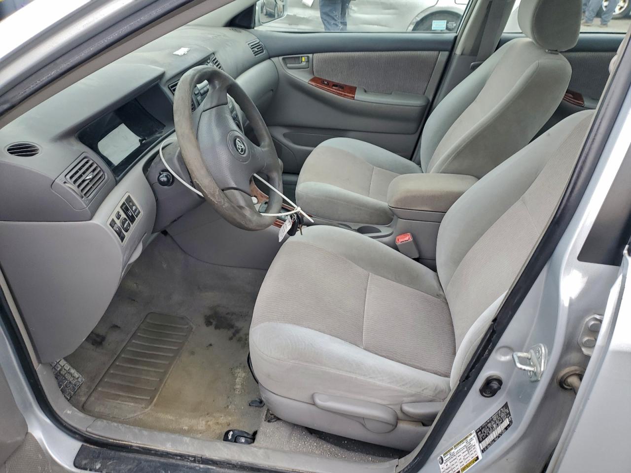 2008 Toyota Corolla Ce VIN: 2T1BR32E08C871961 Lot: 94215425