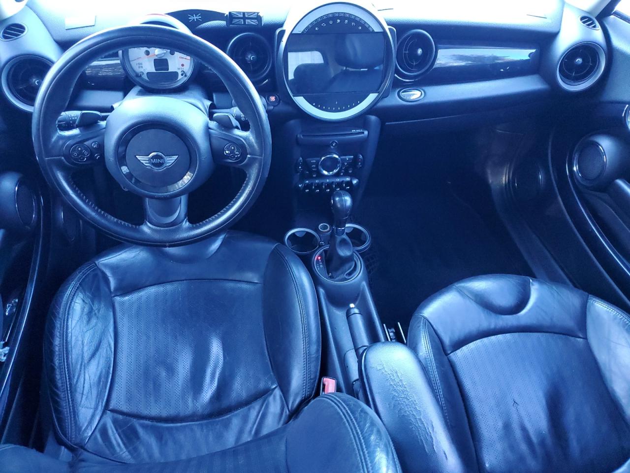 2011 Mini Cooper S Clubman VIN: WMWZG3C57BTY35653 Lot: 92985265