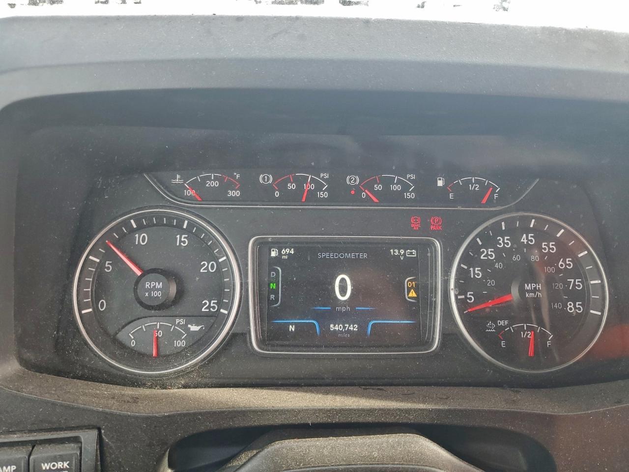 2020 International Lt625 VIN: 3HSDZAPR2LN523248 Lot: 93818685