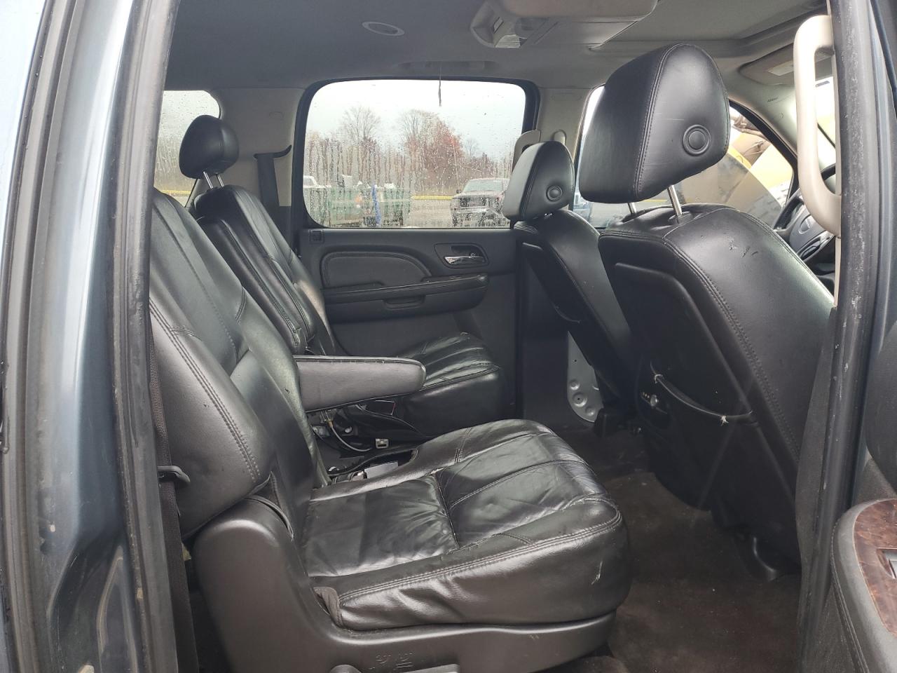 2008 GMC Yukon Xl Denali VIN: 1GKFK66838J200742 Lot: 90978855