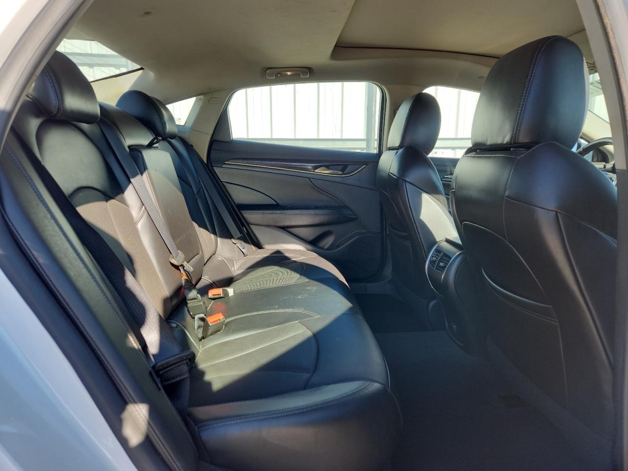 2019 Buick Lacrosse Essence VIN: 1G4ZR5SS7KU117459 Lot: 93111775