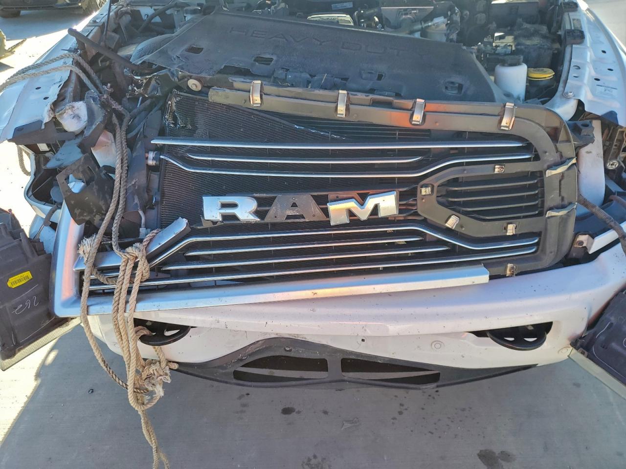 2018 Ram 2500 Longhorn VIN: 3C6UR5GL2JG411814 Lot: 94696815