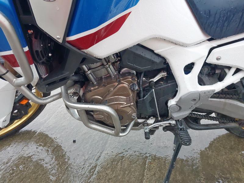 2018 HONDA CRF 1000 A2-J 