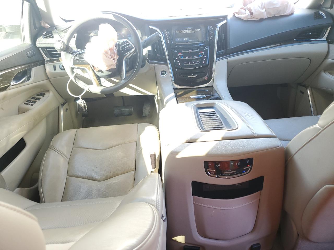 2018 Cadillac Escalade Luxury VIN: 1GYS3BKJ8JR168039 Lot: 91784305