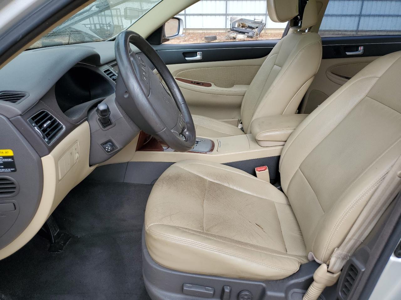 2012 Hyundai Genesis 3.8L VIN: KMHGC4DD1CU154798 Lot: 93305695