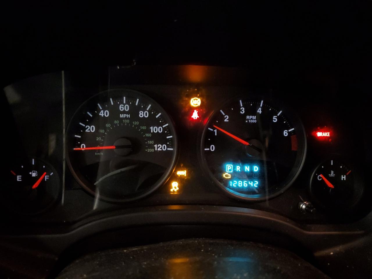 2011 Jeep Compass Sport VIN: 1J4NF1FB2BD226100 Lot: 93111745