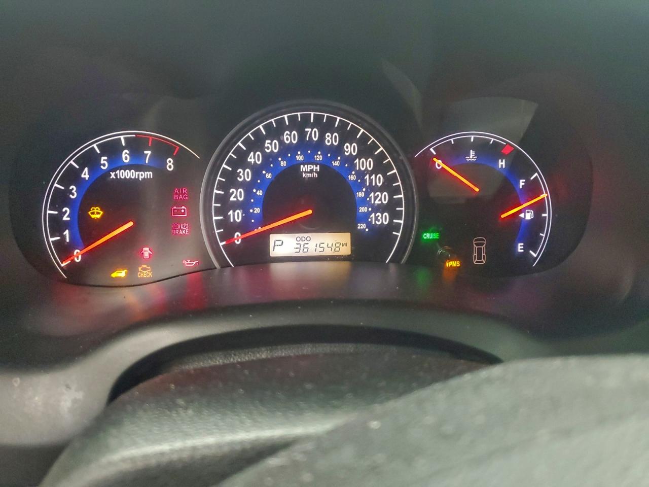 2007 Hyundai Entourage Gls VIN: KNDMC233976030745 Lot: 94027805