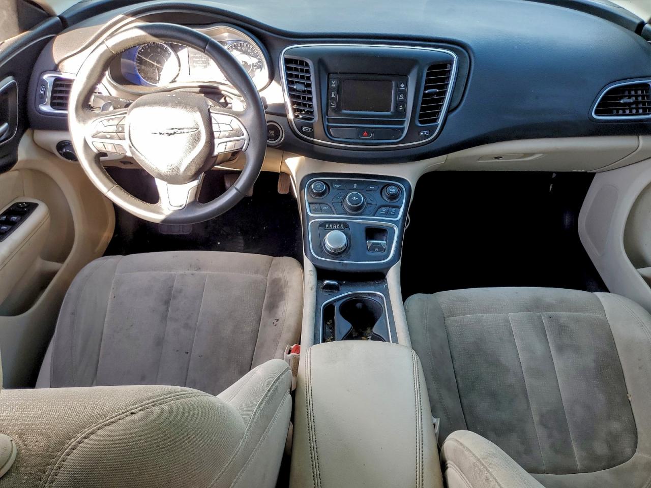 2015 Chrysler 200 Limited VIN: 1C3CCCAG8FN734032 Lot: 93714275