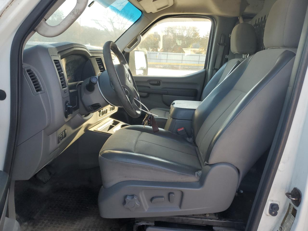 2014 Nissan Nv 1500 Delivery Van VIN: 1N6BF0KY1EN109696 Lot: 92606545