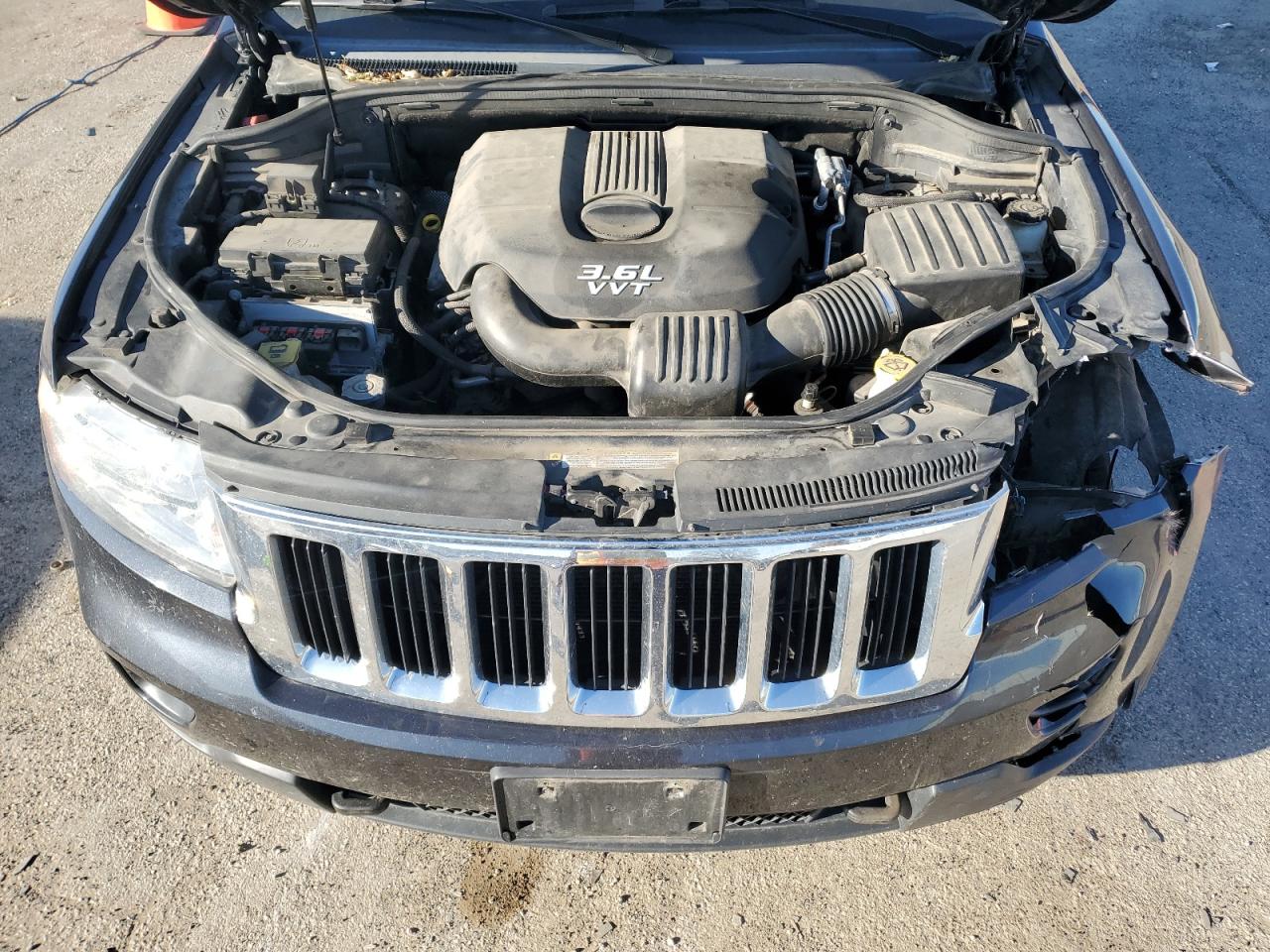 2013 Jeep Grand Cherokee Laredo VIN: 1C4RJFAG9DC507549 Lot: 92819805