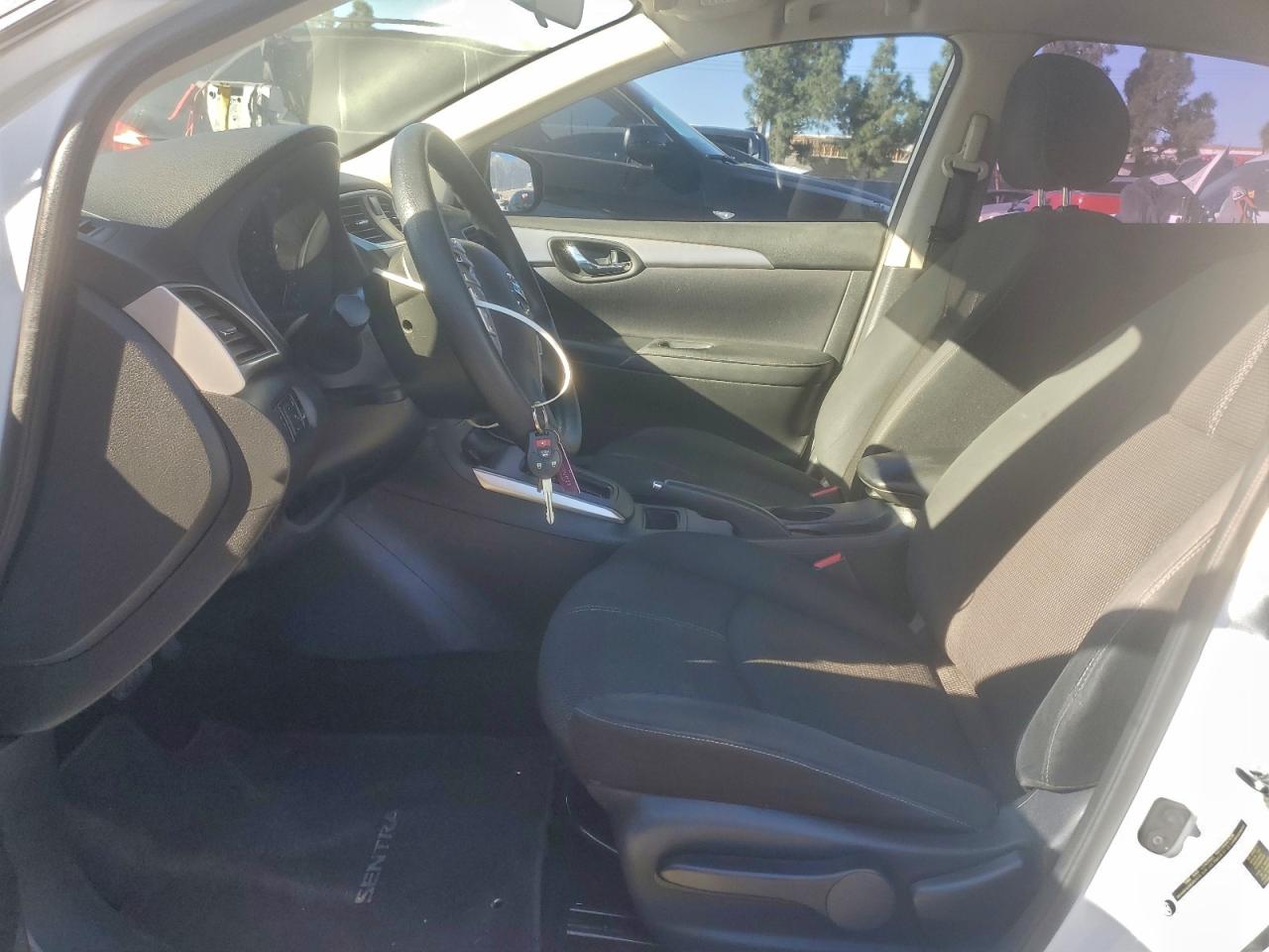 2016 Nissan Sentra S VIN: 3N1AB7AP8GY318566 Lot: 94383615