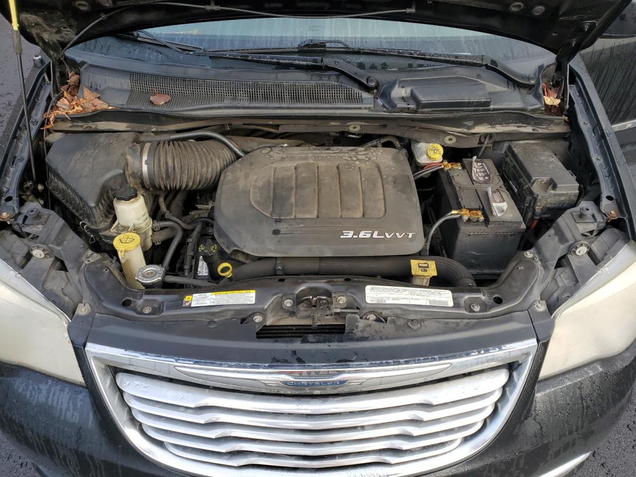 2012 Chrysler Town & Country Touring VIN: 2C4RC1BG4CR320673 Lot: 92617525