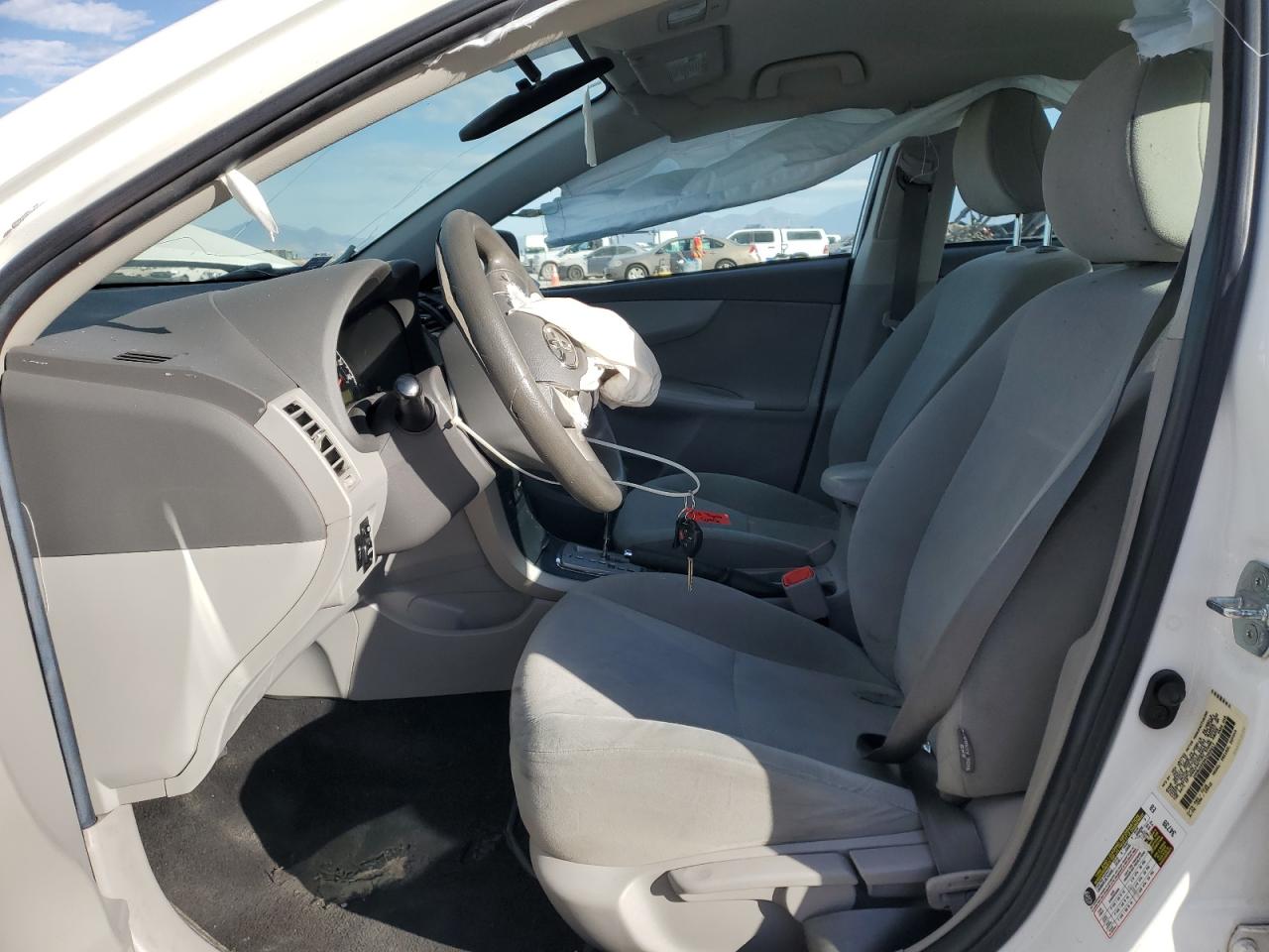 2010 Toyota Corolla Base VIN: 1NXBU4EE9AZ385217 Lot: 92878285