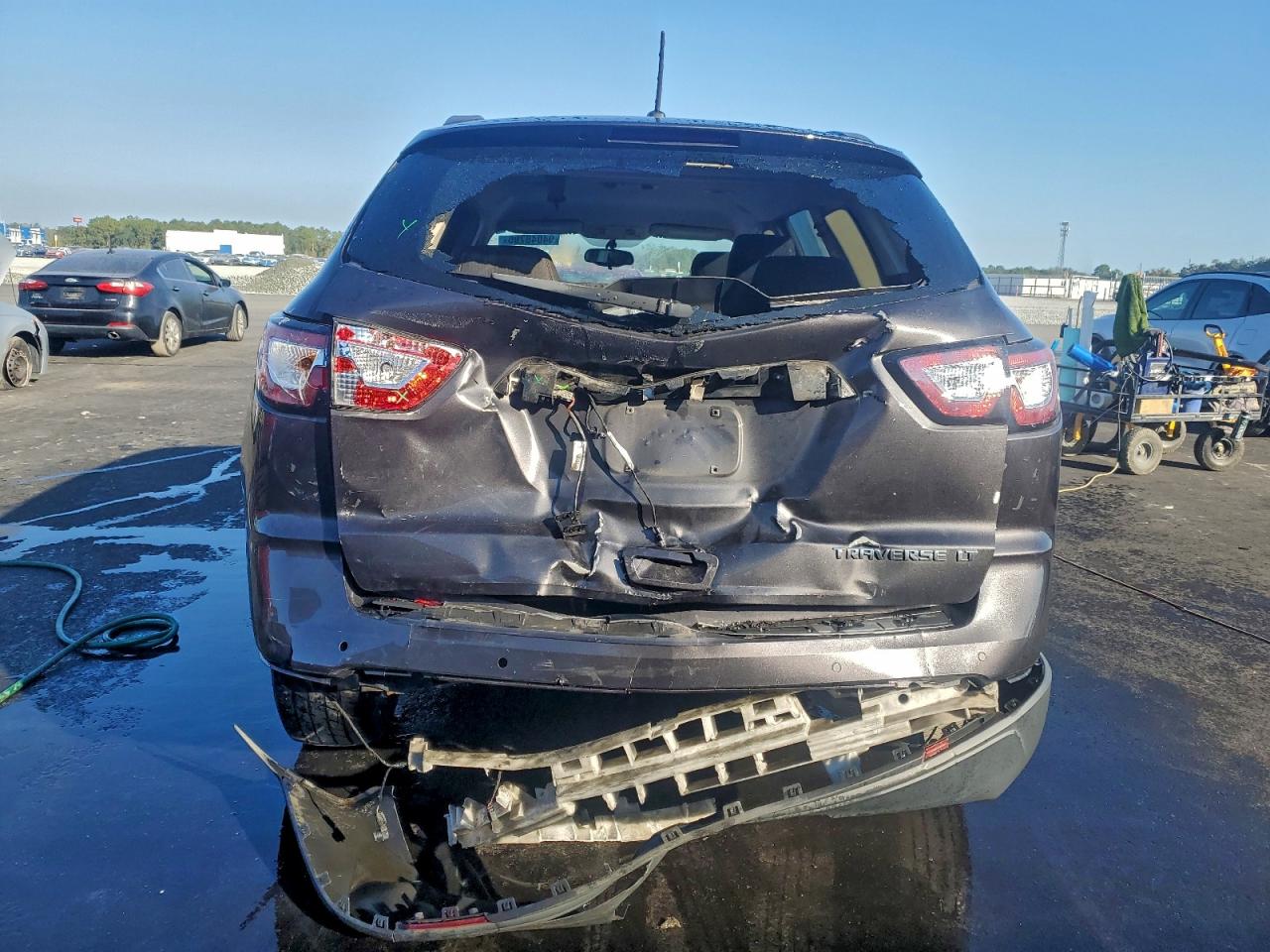 2015 Chevrolet Traverse Lt VIN: 1GNKRGKD6FJ194597 Lot: 94048795