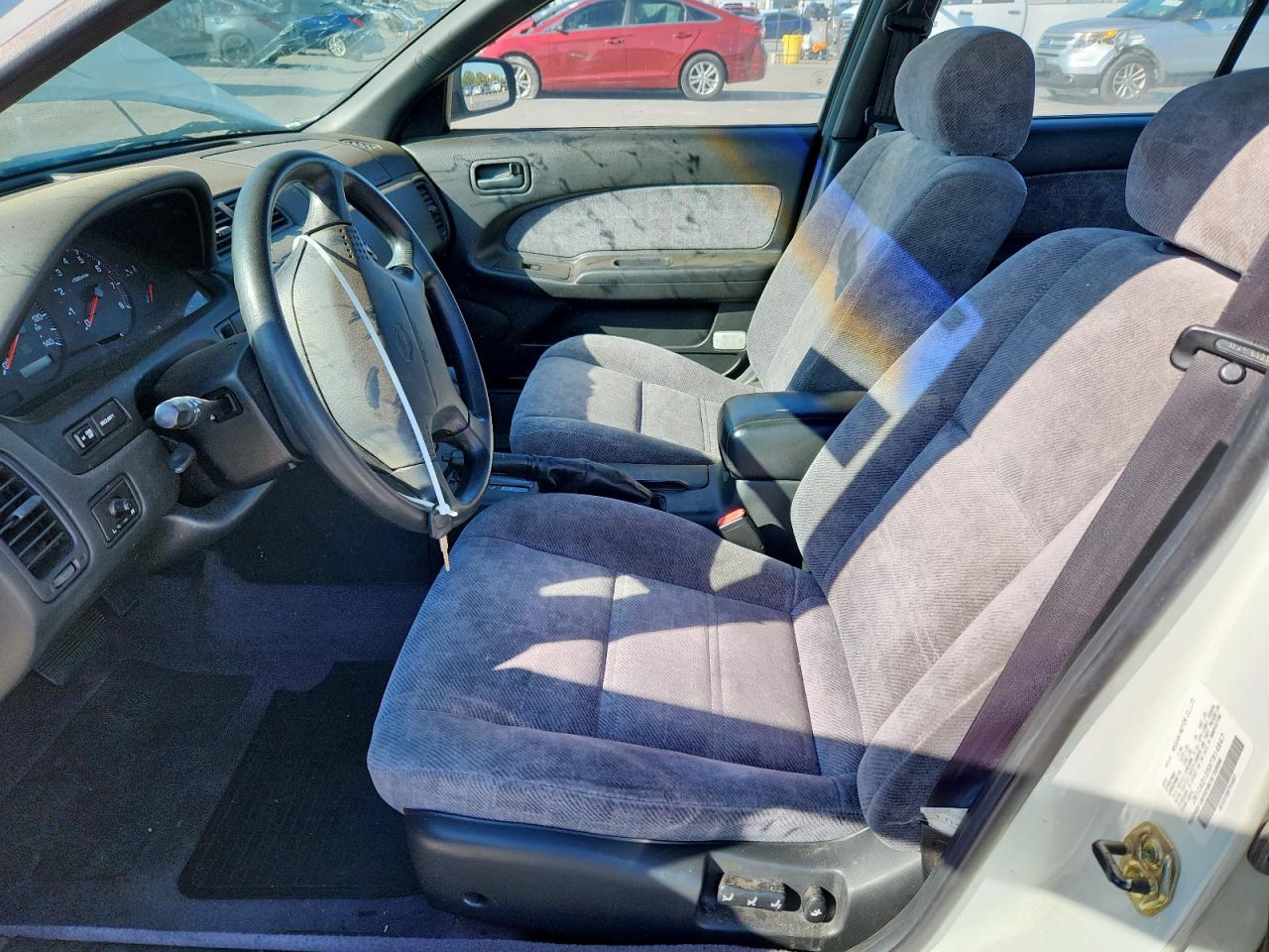 1999 Nissan Maxima Gle VIN: JN1CA21D5XT814647 Lot: 91261665