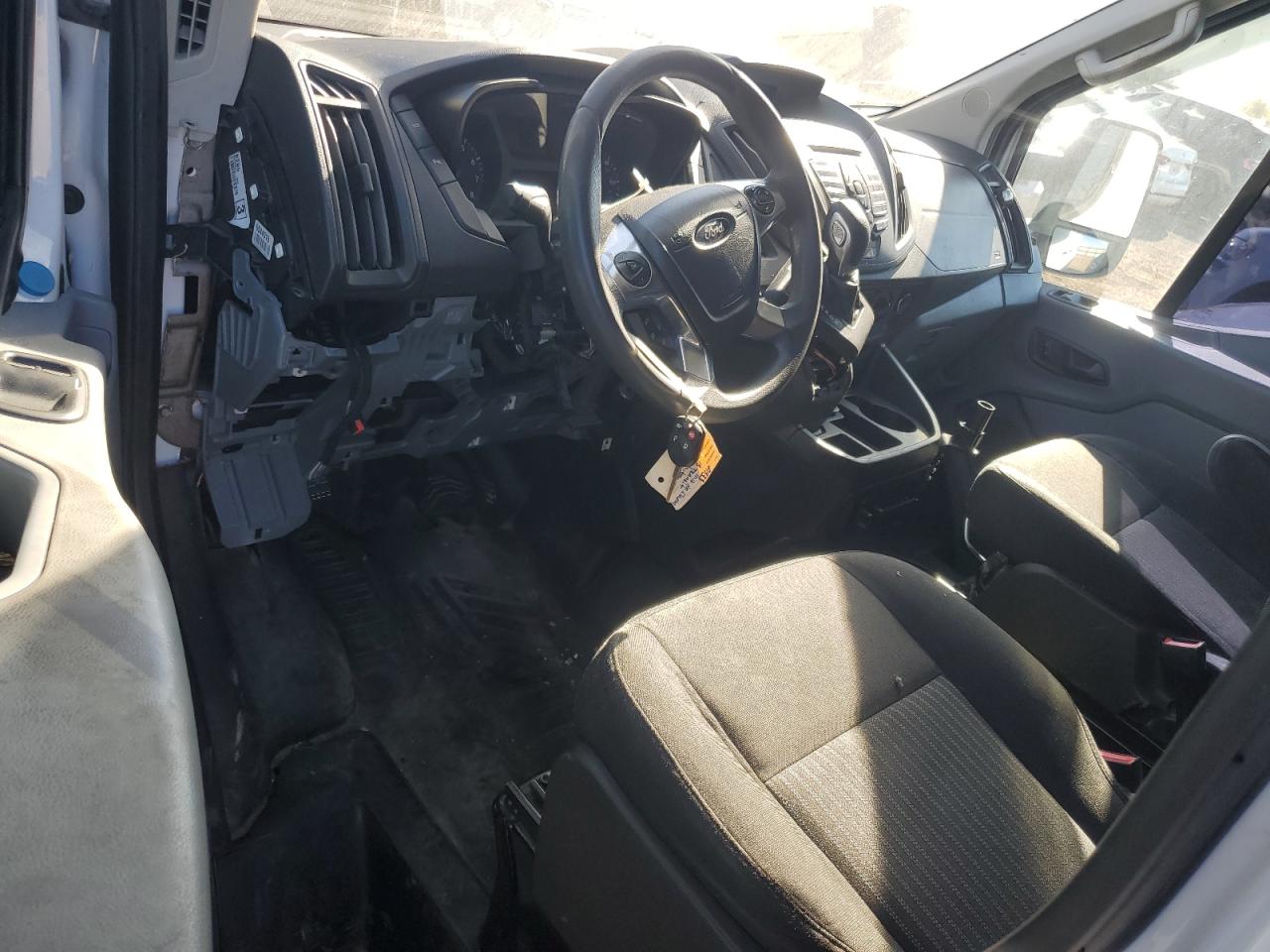 2018 Ford Transit T-250 VIN: 1FTYR2CM8JKB24476 Lot: 87251385