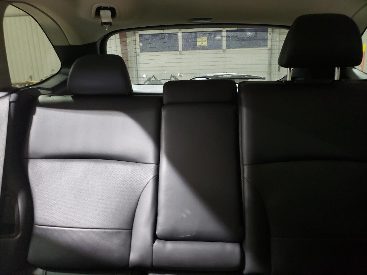 2015 Subaru Outback 3.6R Limited VIN: 4S4BSEJC7F3306768 Lot: 93570765