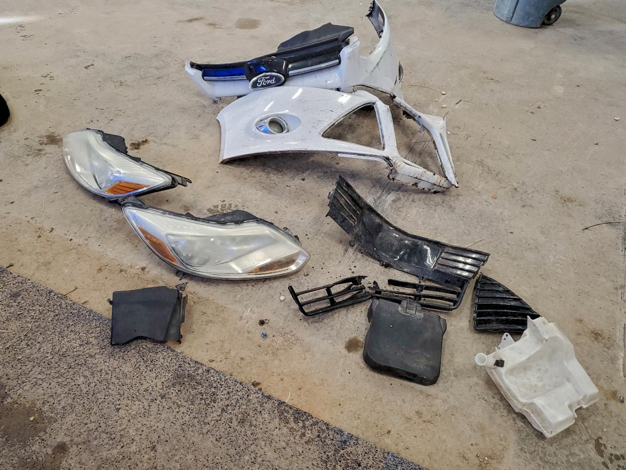 2012 Ford Focus Sel VIN: 1FAHP3H23CL477939 Lot: 94068895