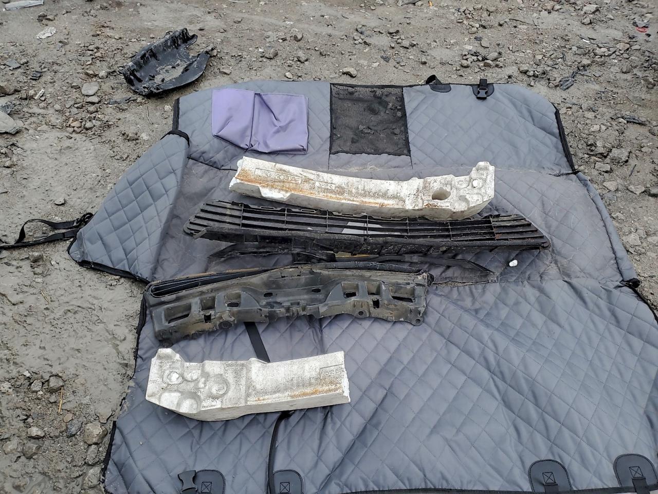 2013 Toyota Prius C VIN: JTDKDTB35D1047059 Lot: 94086115