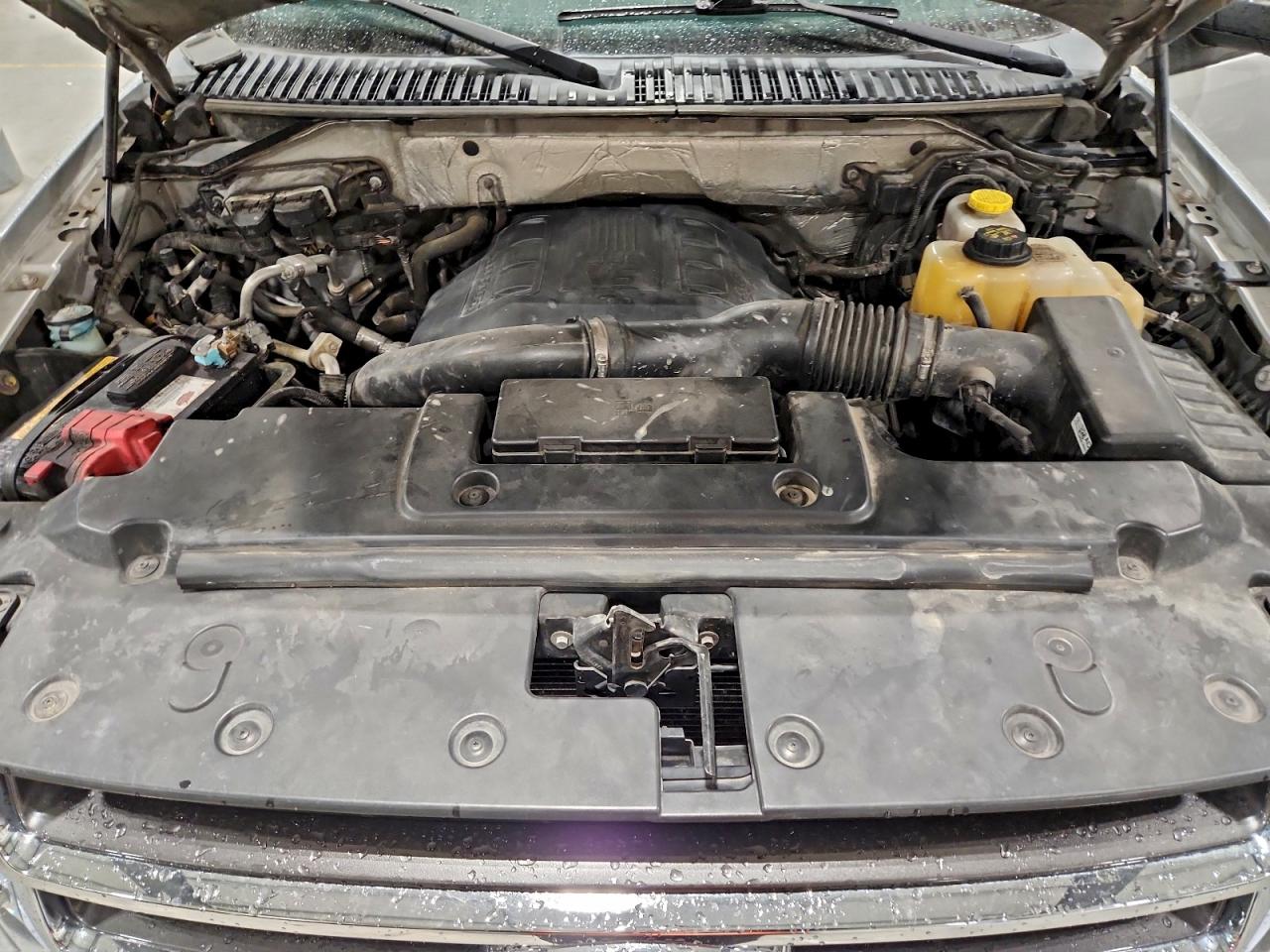 2016 Ford Expedition Xlt VIN: 1FMJU1JTXGEF37782 Lot: 92978925