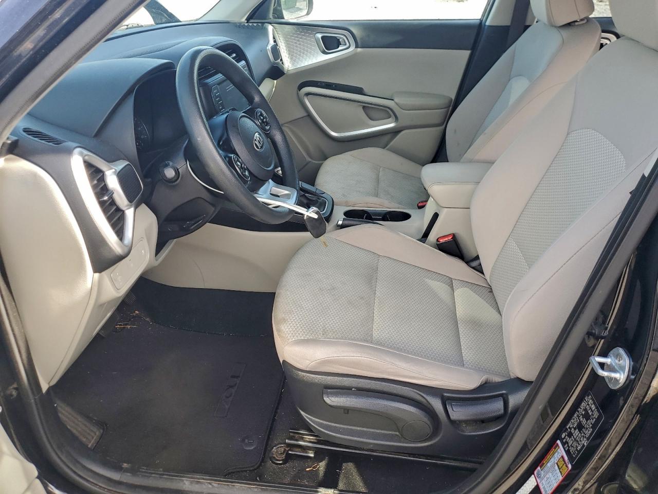 2020 Kia Soul Lx VIN: KNDJ23AU4L7055404 Lot: 94255255