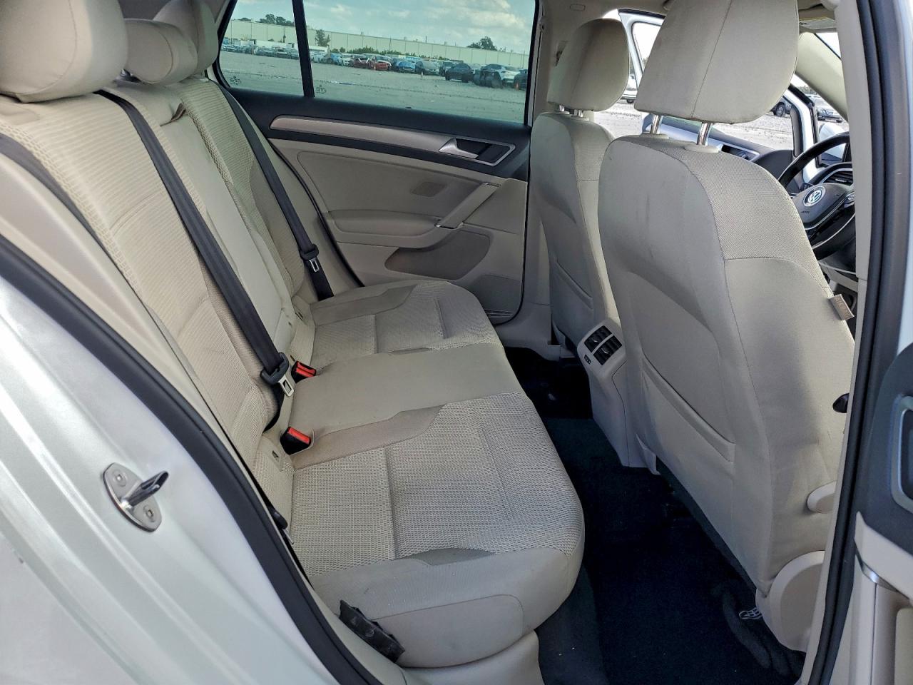 2016 Volkswagen Golf S/Se VIN: 3VW217AU0GM027977 Lot: 93921585