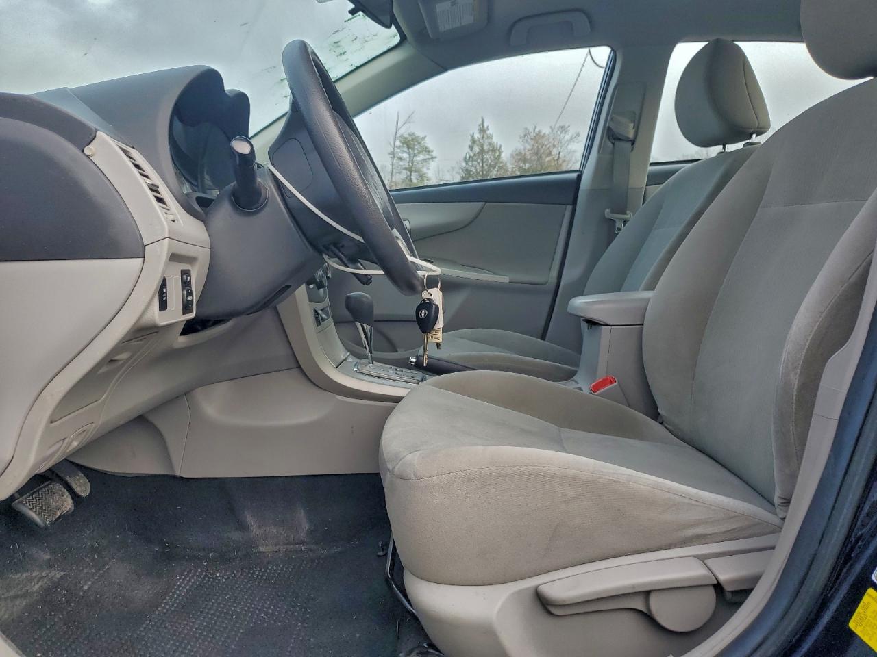 2011 Toyota Corolla Base VIN: 2T1BU4EE6BC690435 Lot: 93747265