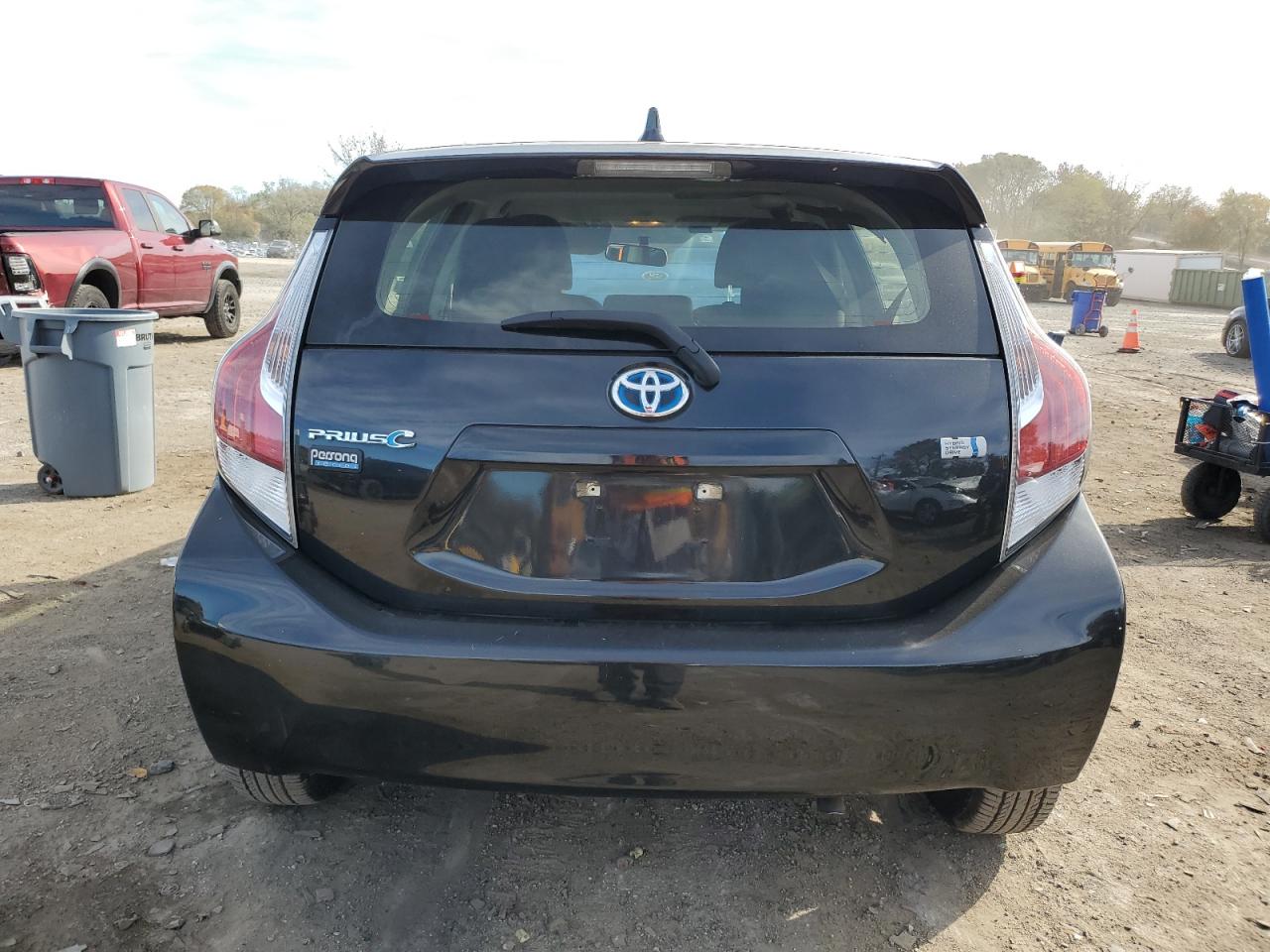 2016 Toyota Prius C VIN: JTDKDTB39G1116243 Lot: 91014235