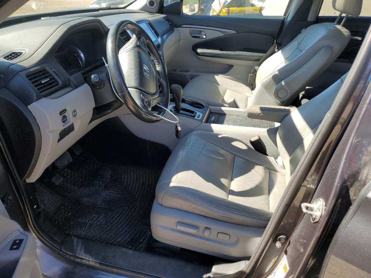 2016 Honda Pilot Exl VIN: 5FNYF5H51GB041392 Lot: 90820795