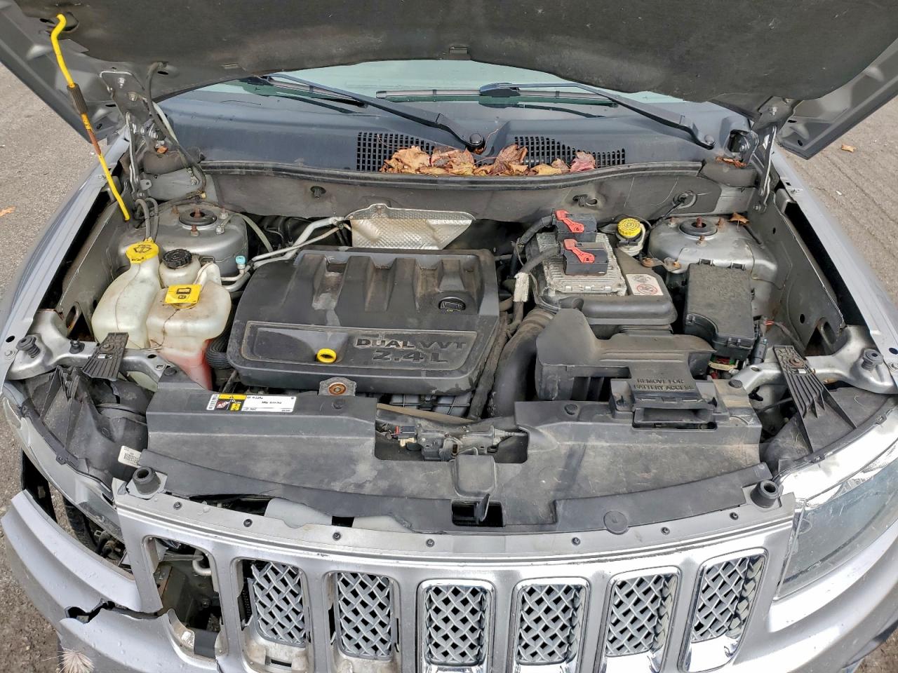 2015 Jeep Compass Latitude VIN: 1C4NJDEB5FD245723 Lot: 94251425