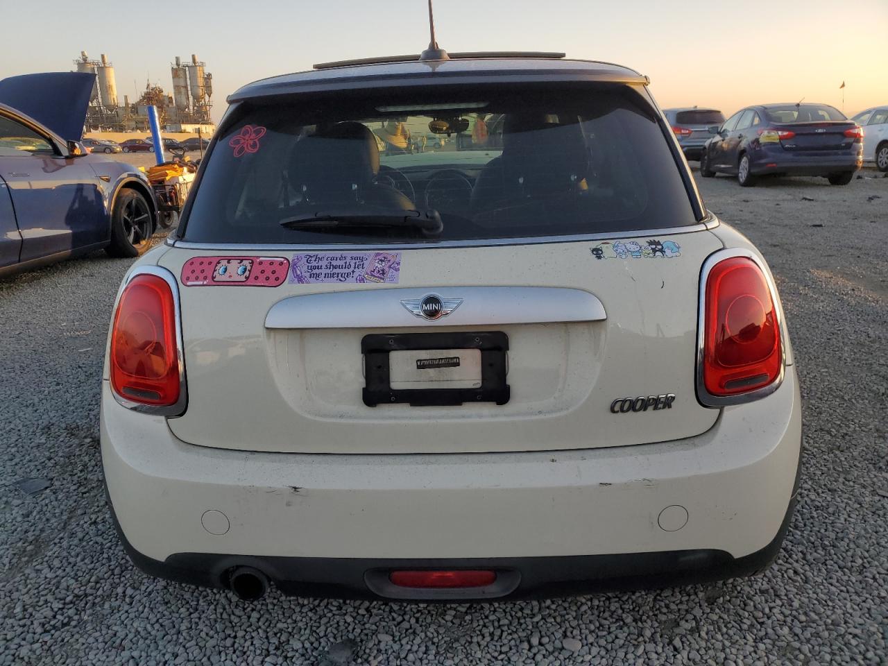 2015 Mini Cooper VIN: WMWXM5C52FT942868 Lot: 92210255