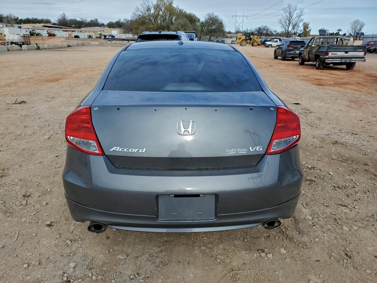 2011 Honda Accord Exl VIN: 1HGCS2B88BA001062 Lot: 93664545