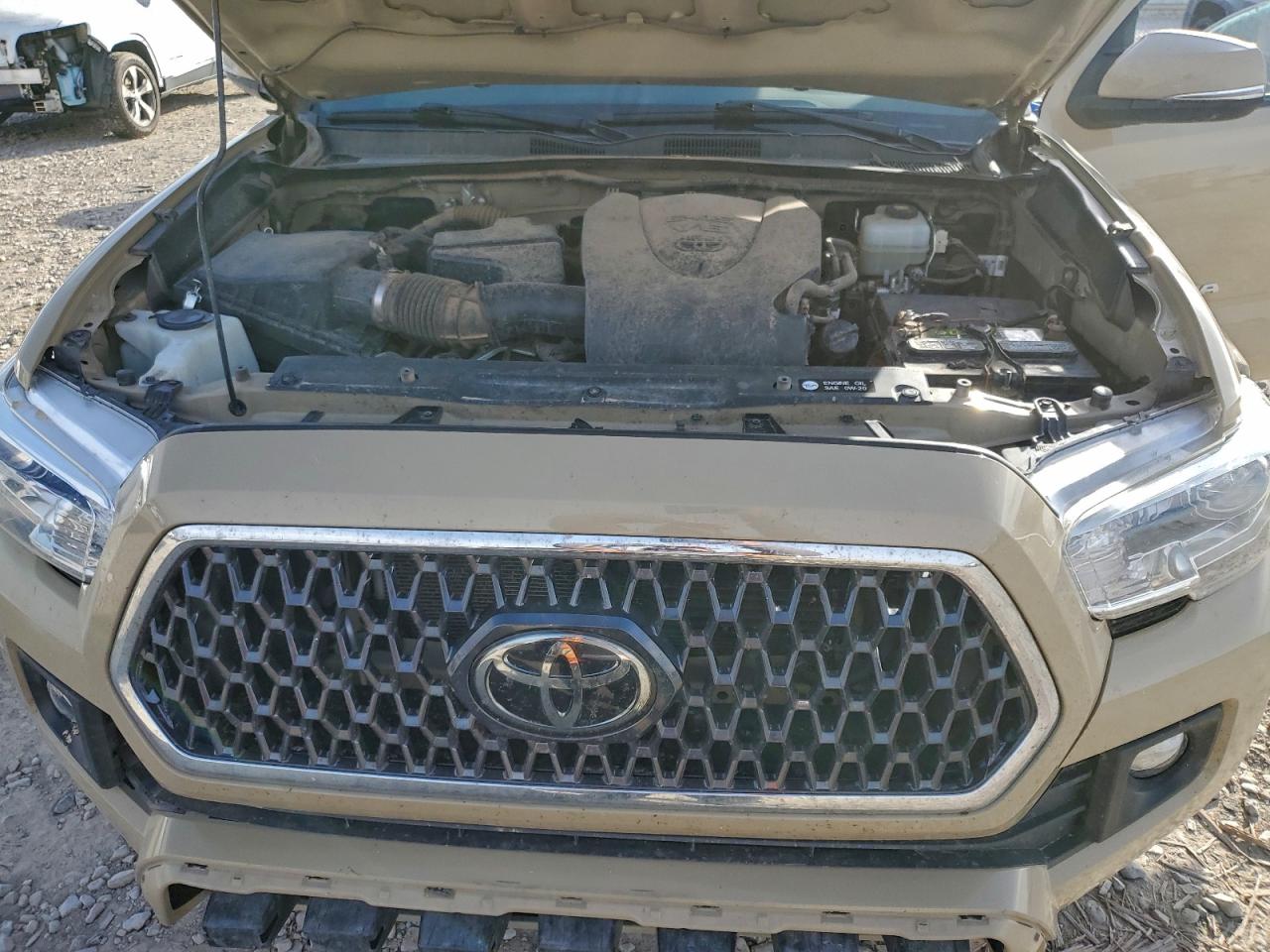 2018 Toyota Tacoma Access Cab VIN: 5TFSZ5AN2JX13B935 Lot: 94307205