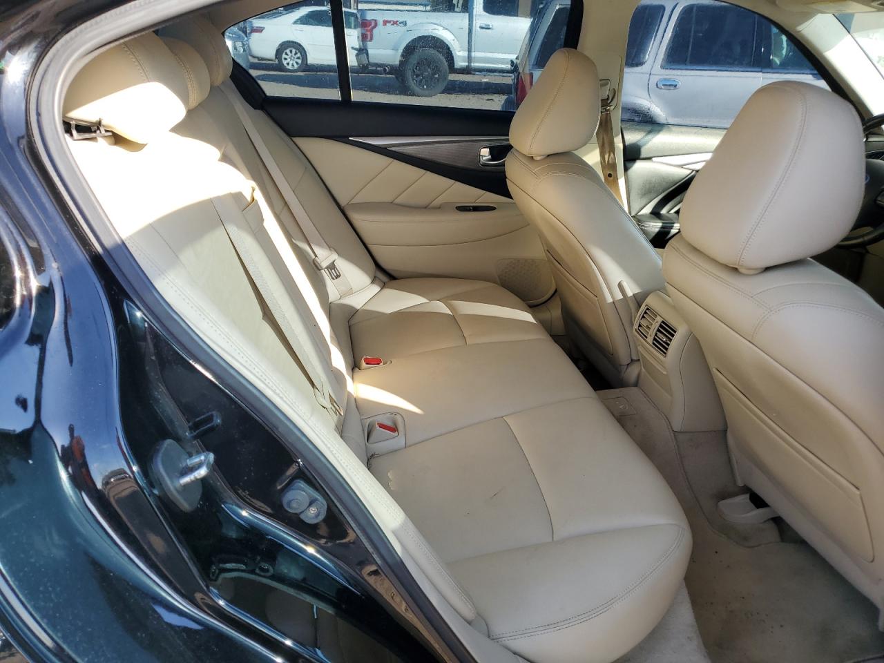 2014 Infiniti Q50 Base VIN: JN1BV7AP8EM689867 Lot: 91054625