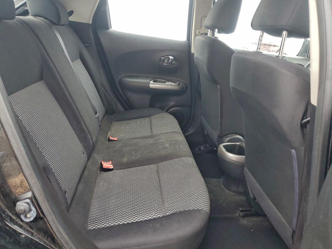 2016 Nissan Juke S VIN: JN8AF5MV8GT656580 Lot: 94436275