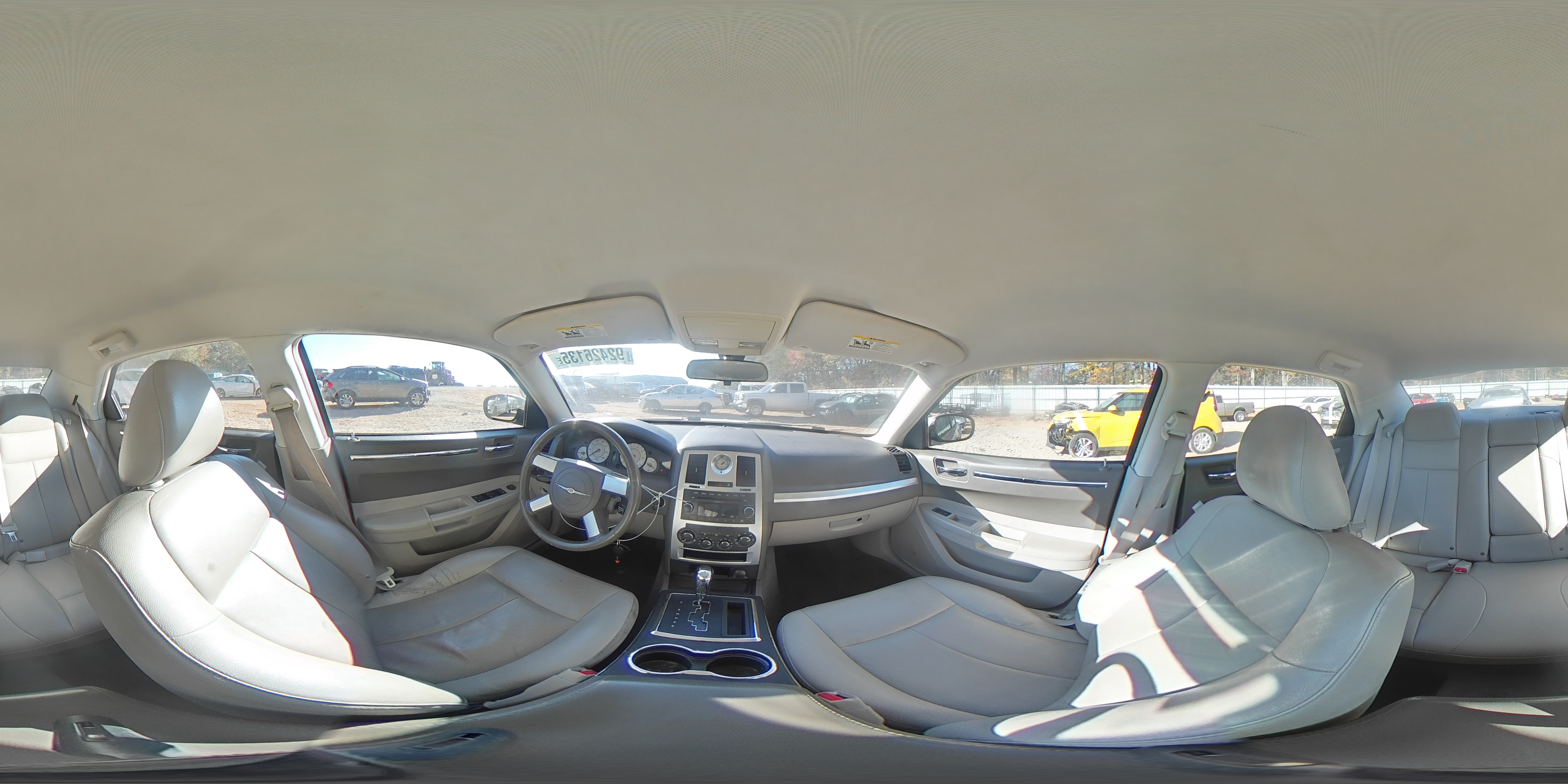 2009 Chrysler 300 Touring VIN: 2C3LA53V19H552070 Lot: 92426135