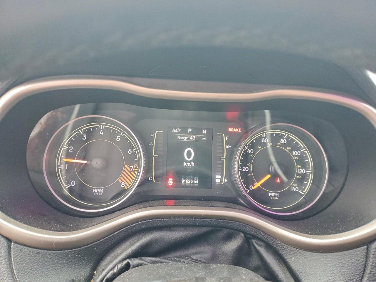 2015 Jeep Cherokee Latitude VIN: 1C4PJMCS2FW725153 Lot: 94270565