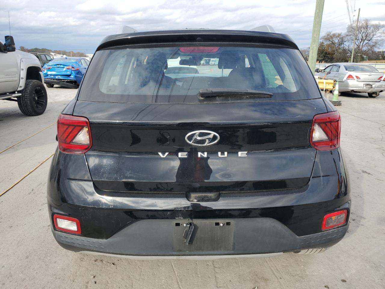 2021 Hyundai Venue Sel VIN: KMHRC8A31MU127923 Lot: 92091675