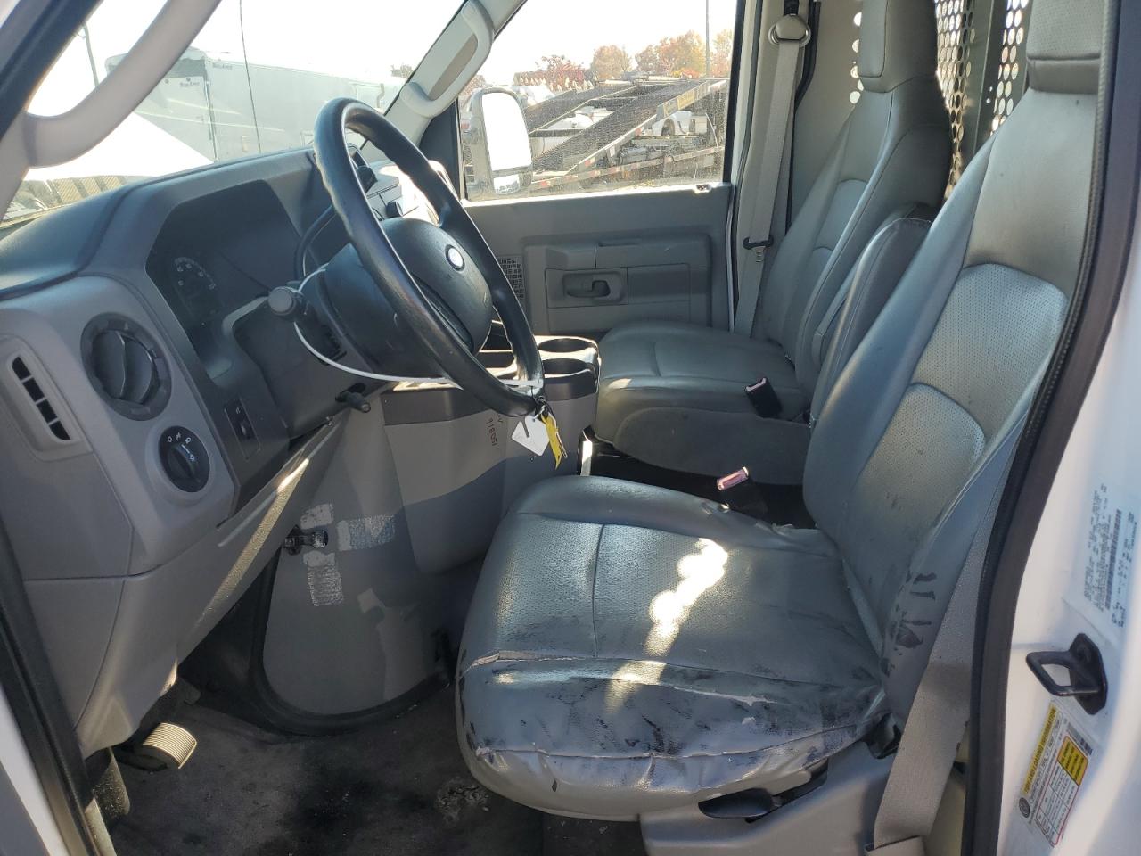 2010 Ford E-250 Delivery Van VIN: 1FTNE2EWXADA85732 Lot: 90423235