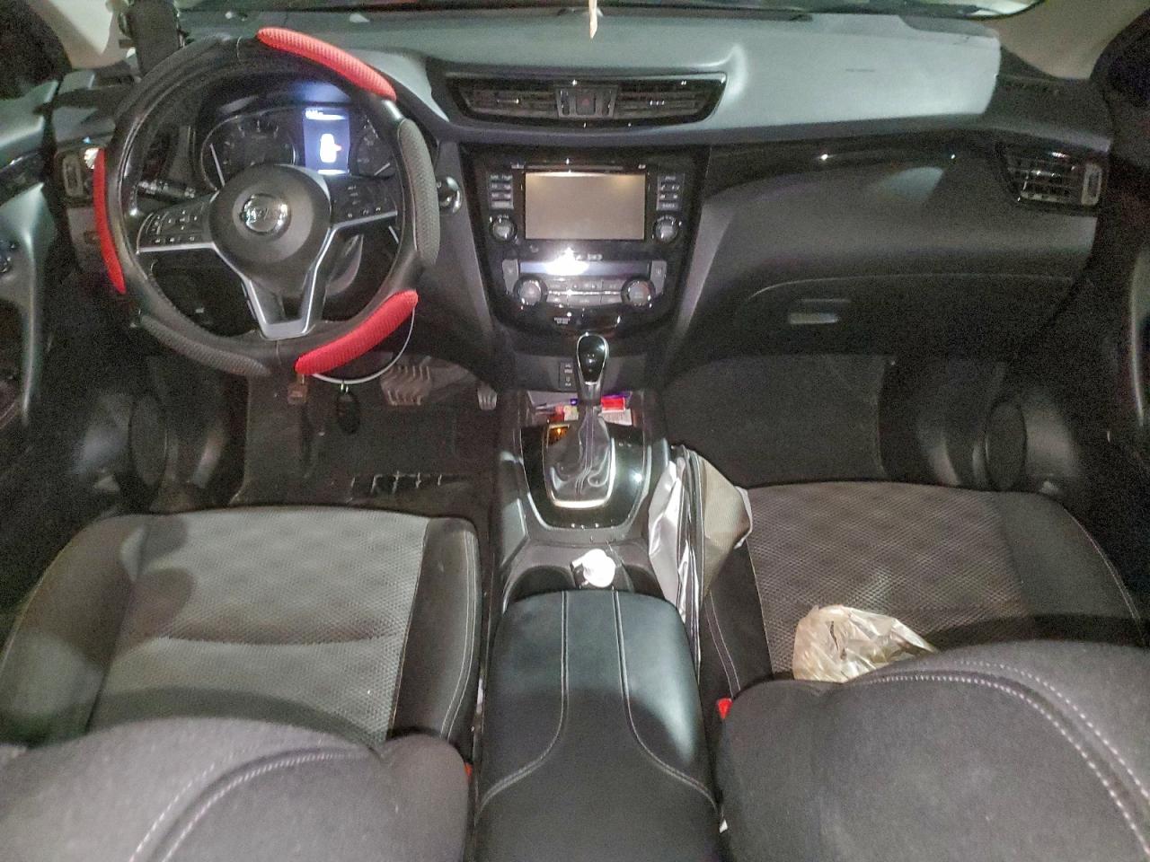 2017 Nissan Rogue Sport S VIN: JN1BJ1CP5HW005808 Lot: 95297835