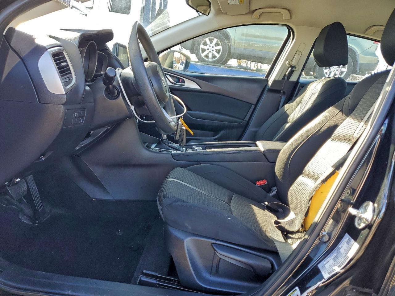 2018 Mazda 3 Sport VIN: 3MZBN1U71JM216359 Lot: 93832975