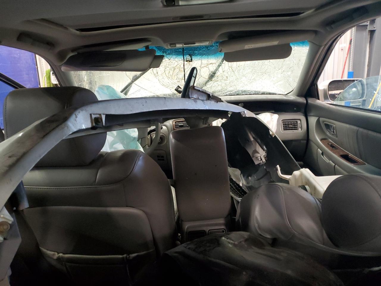 2000 Toyota Avalon Xl VIN: 4T1BF28BXYU045763 Lot: 91452375